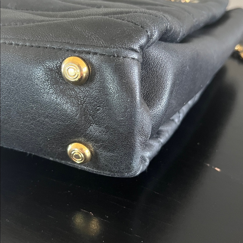 Vintage Black Quilted Shoulder Bag with Gold Accents - Picture 4 of 7